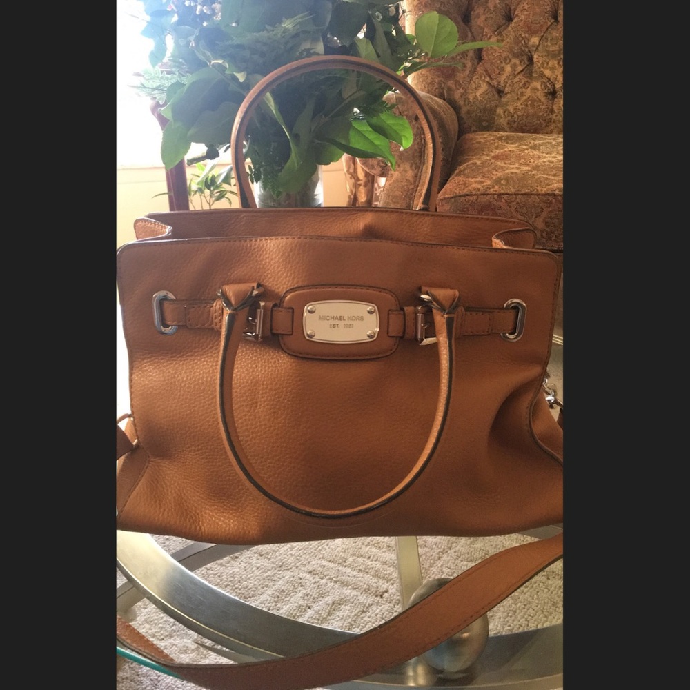 Micheal kors purse!